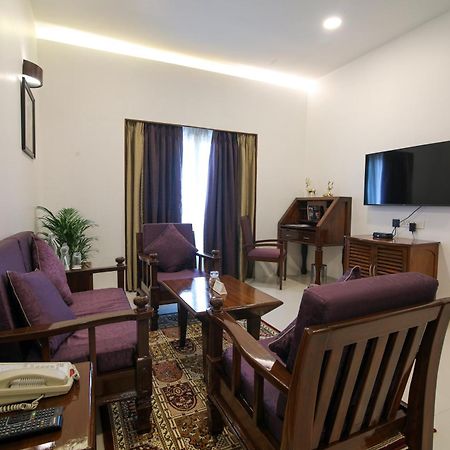 The Orchid Hotel Hinjewadi Pune Esterno foto