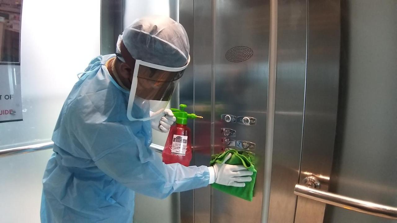 The Orchid Hotel Hinjewadi Pune Esterno foto Disinfection of an elevator