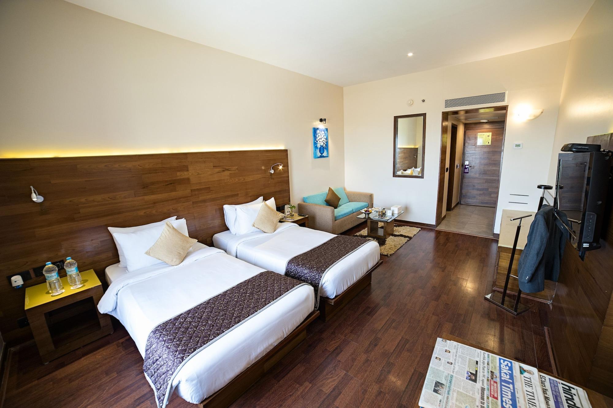The Orchid Hotel Hinjewadi Pune Esterno foto Deluxe Room