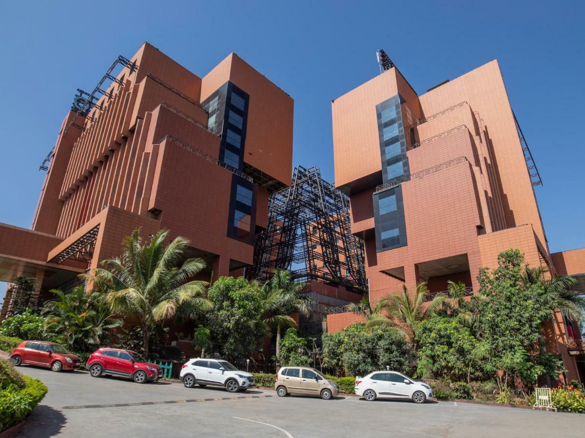 The Orchid Hotel Hinjewadi Pune Esterno foto The National University of Singapore