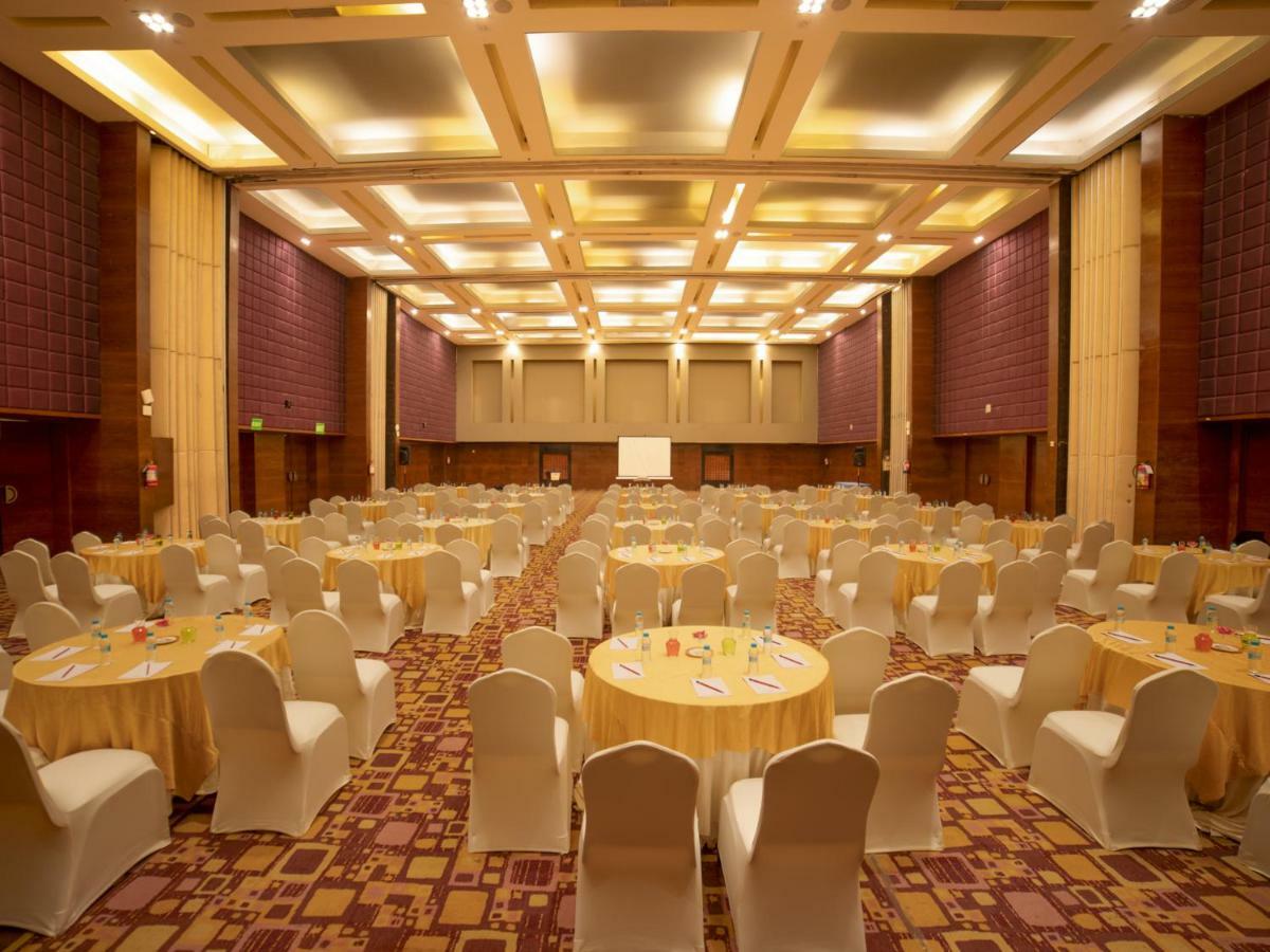 The Orchid Hotel Hinjewadi Pune Esterno foto The Grand Ballroom